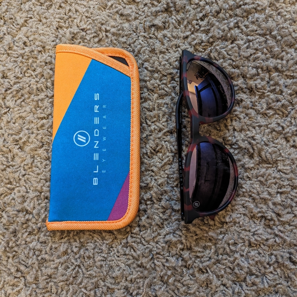 Blenders Sunglasses and Case